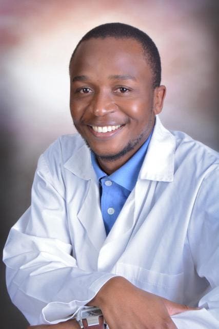 Vizo Ngobeni, Senior Physiotherapist